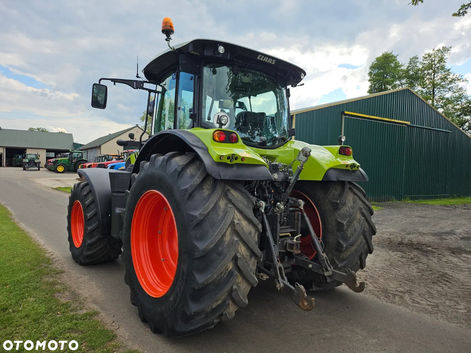 Claas Axion 810 CEBIS - 4