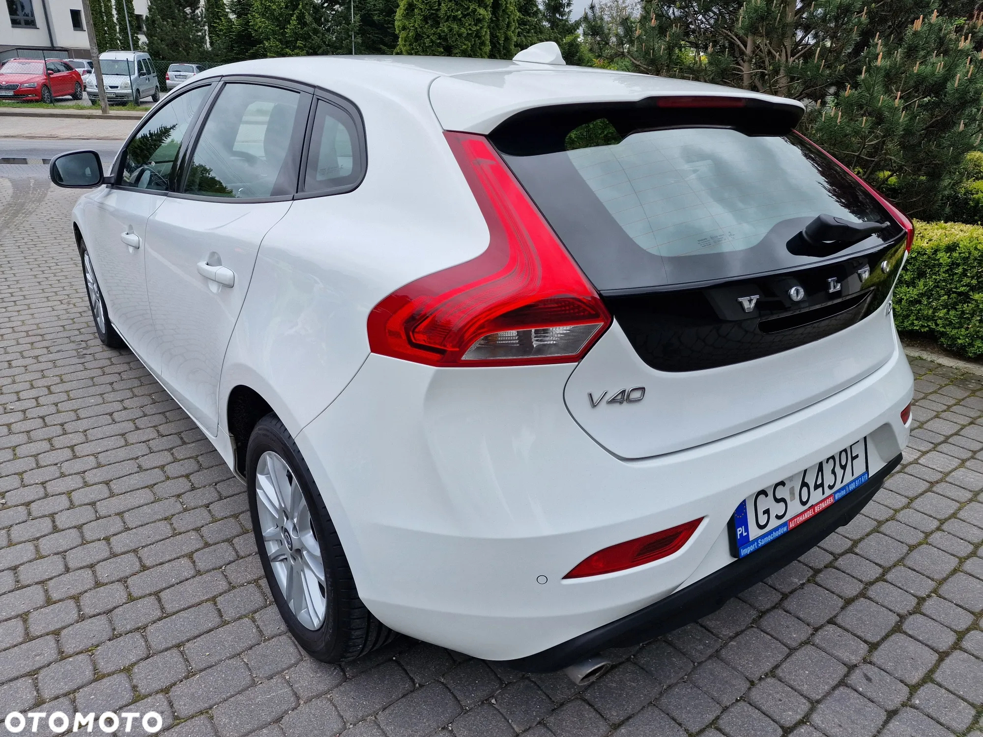 Volvo V40 D2 Drive-E Momentum - 6