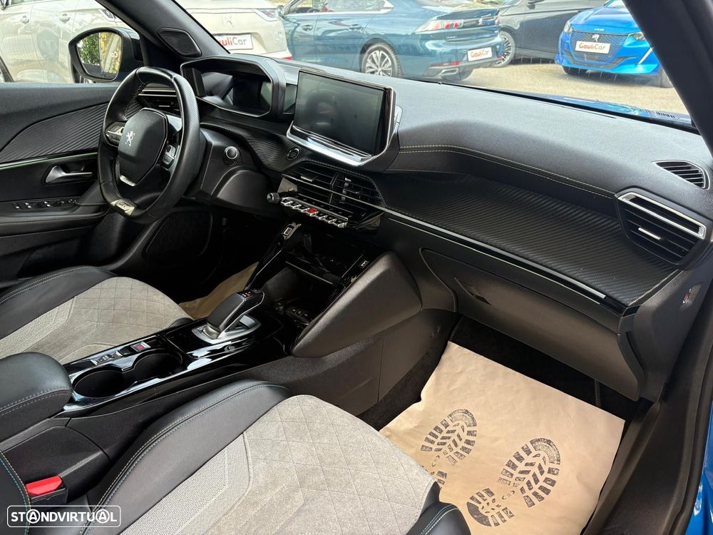 Peugeot e-2008 50 kWh GT Line - 25