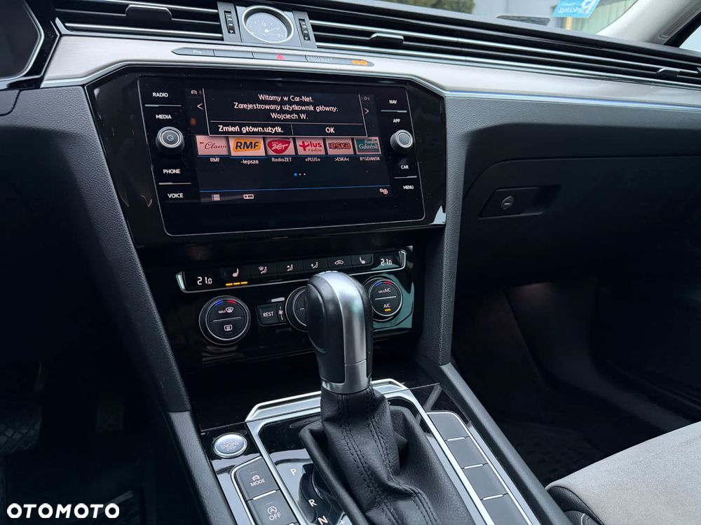 Volkswagen Passat 1.5 TSI EVO Highline DSG - 26