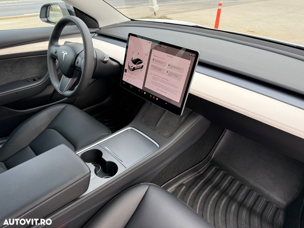 Tesla Model 3 RWD - 18