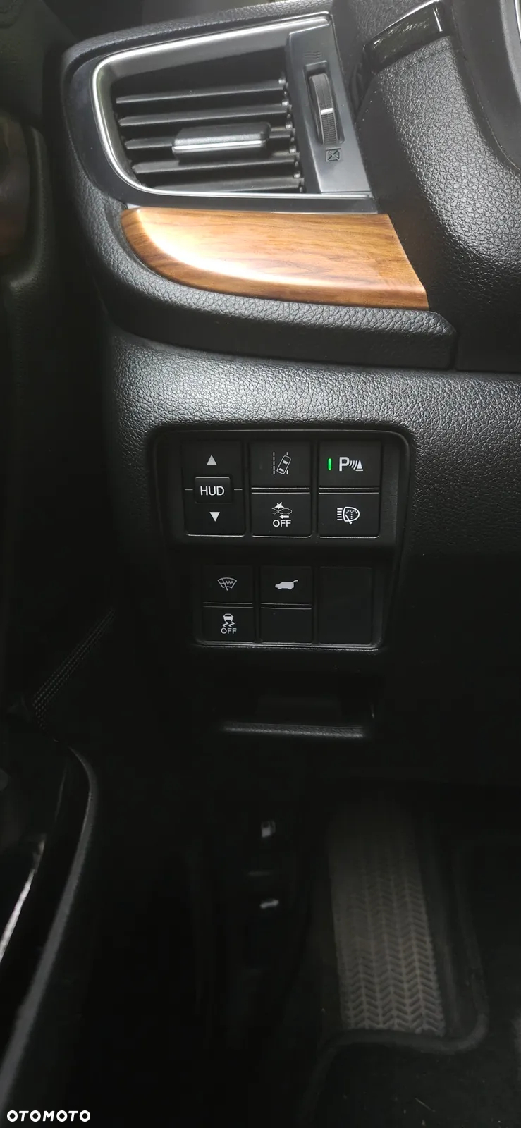 Honda CR-V 1.5 Executive (Honda Connect+) CVT - 36