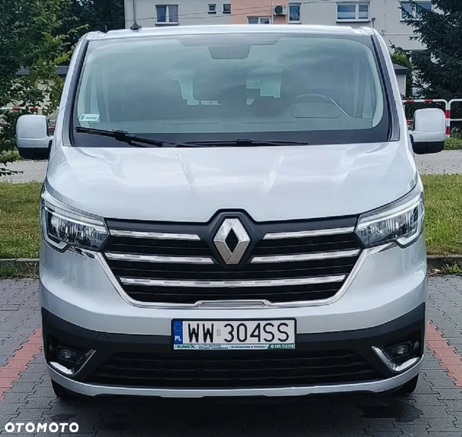 Renault Trafic 2.0 dCi - 8
