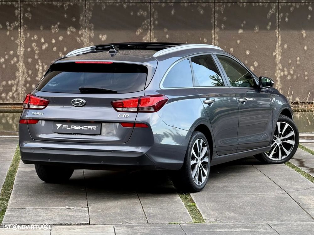 Hyundai i30 SW - 17