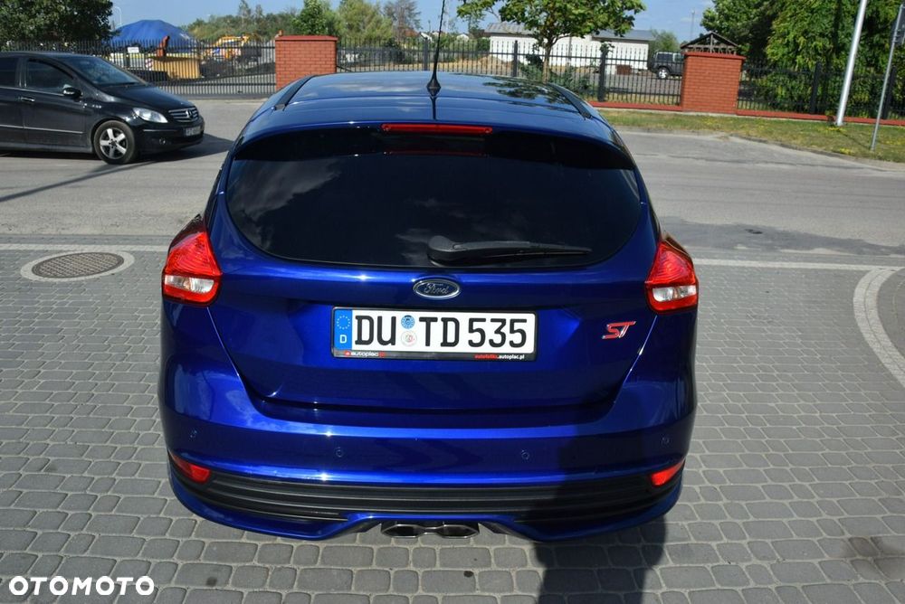 Ford Focus 2.0 TDCi ST - 16