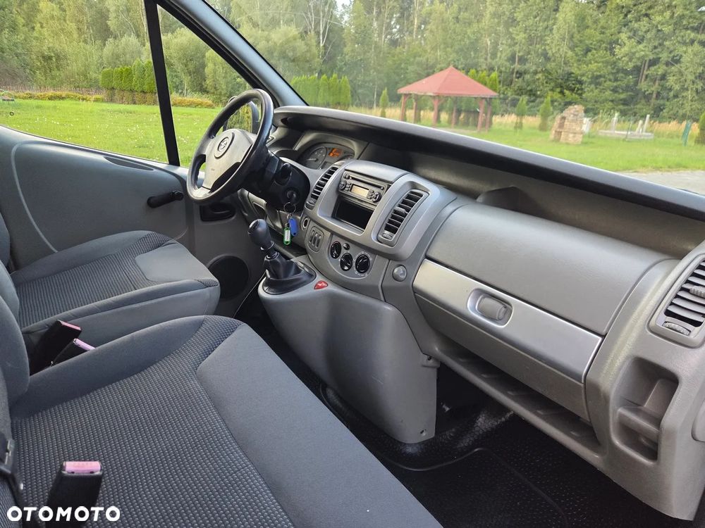 Renault Trafic - 30