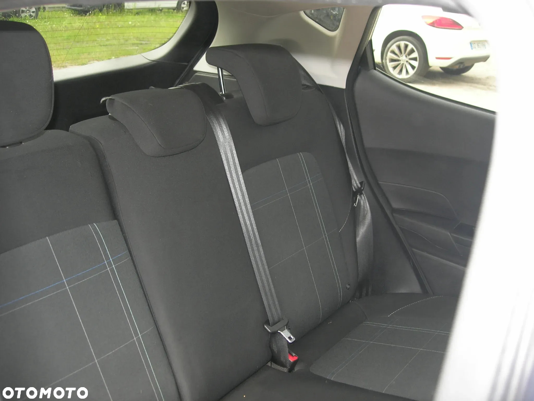 Ford Fiesta 1.1 S&S TREND - 18
