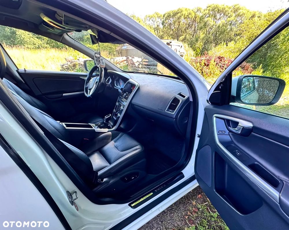 Volvo XC 60 - 10