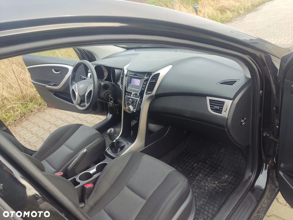 Hyundai i30 1.4 BlueDrive Classic - 17