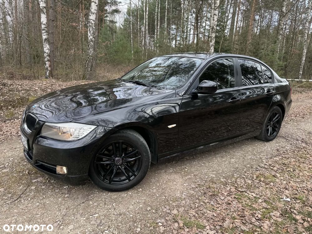BMW Seria 3 318i - 2