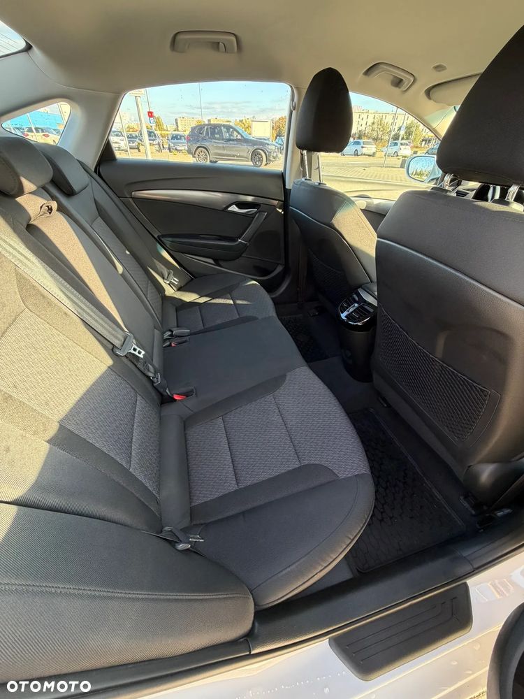 Hyundai i40 - 11