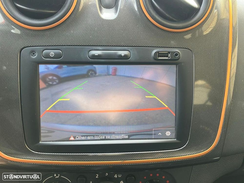 Dacia Sandero 0.9 TCe Stepway - 13