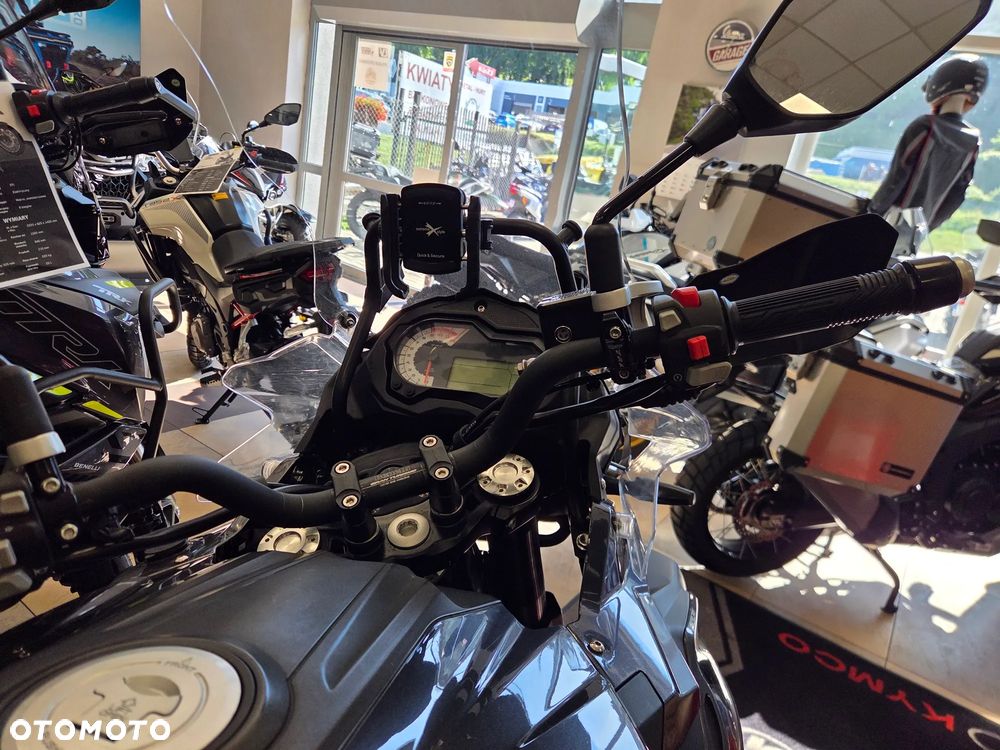 Benelli TRK 502X - 12