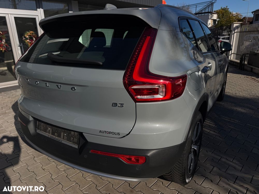 Volvo XC 40 B3 AT FWD MHEV Core - 10