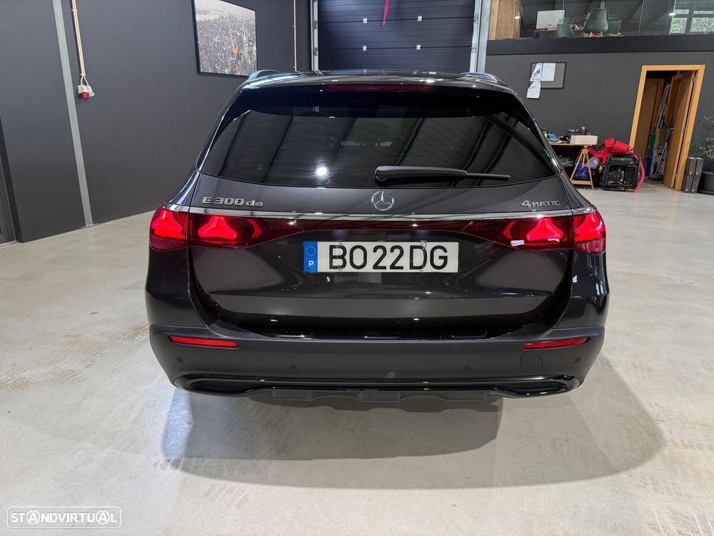 Mercedes-Benz E 300 de 4Matic All-Terrain - 43