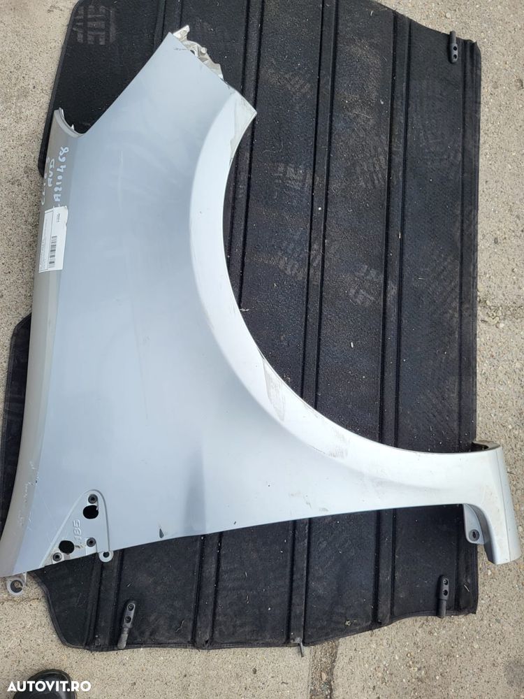 Aripa dreapta pentru Renault Clio 3 din 2005-2009 - 1