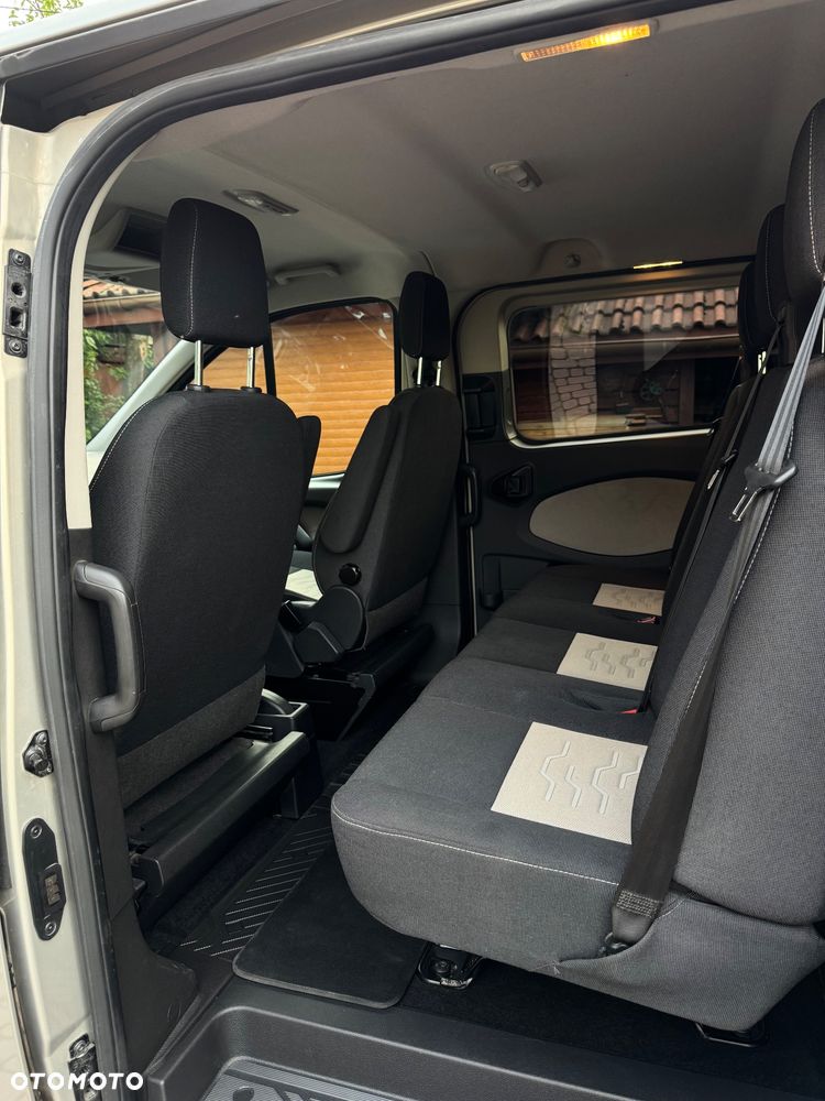 Ford Transit Custom - 12