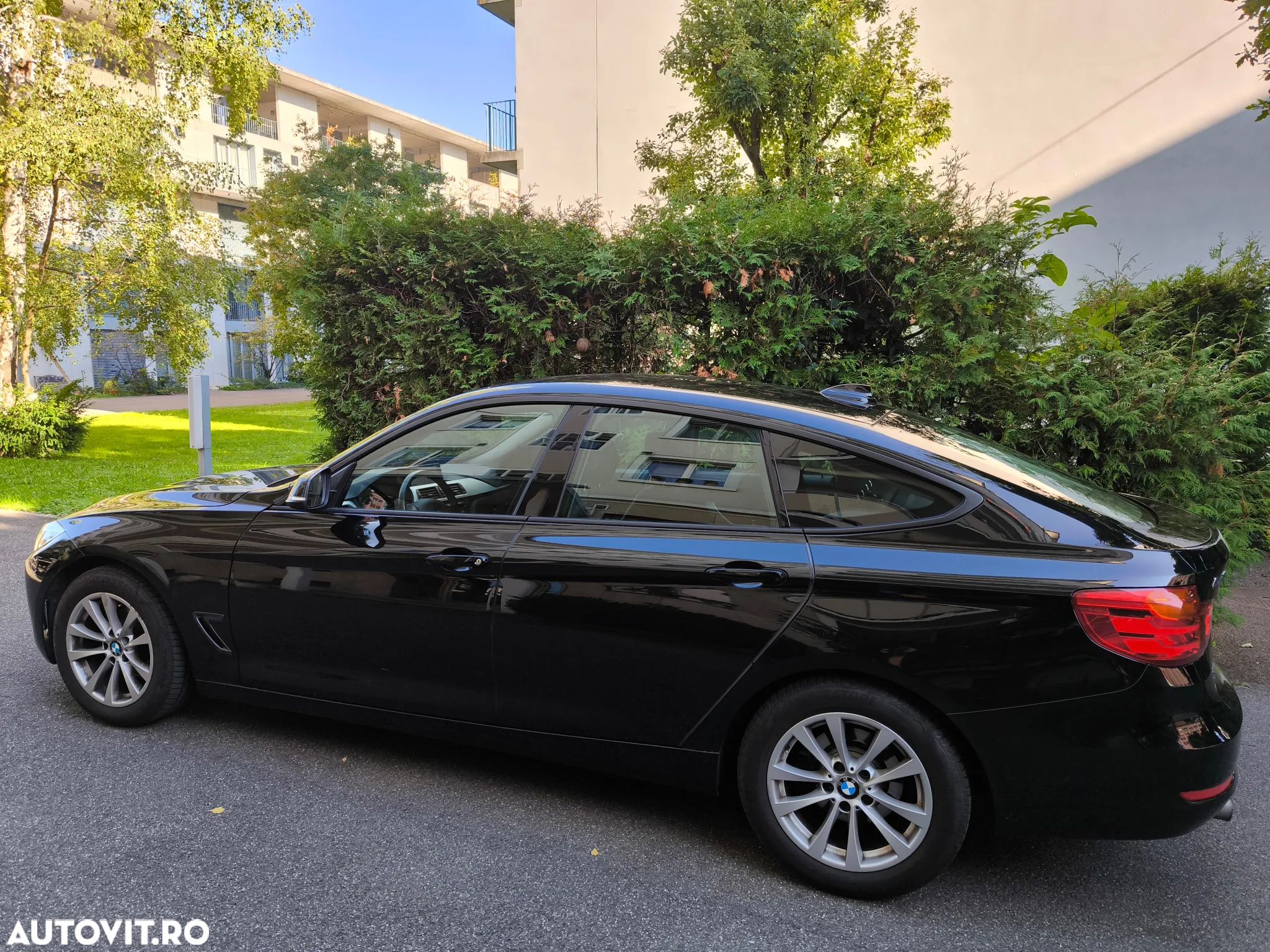 BMW Seria 3 - 1