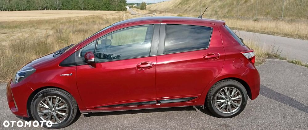Toyota Yaris - 12
