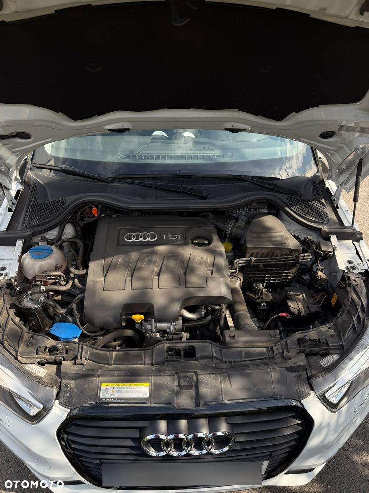 Audi A1 Sportback 1.6 TDI S tronic Ambition - 25