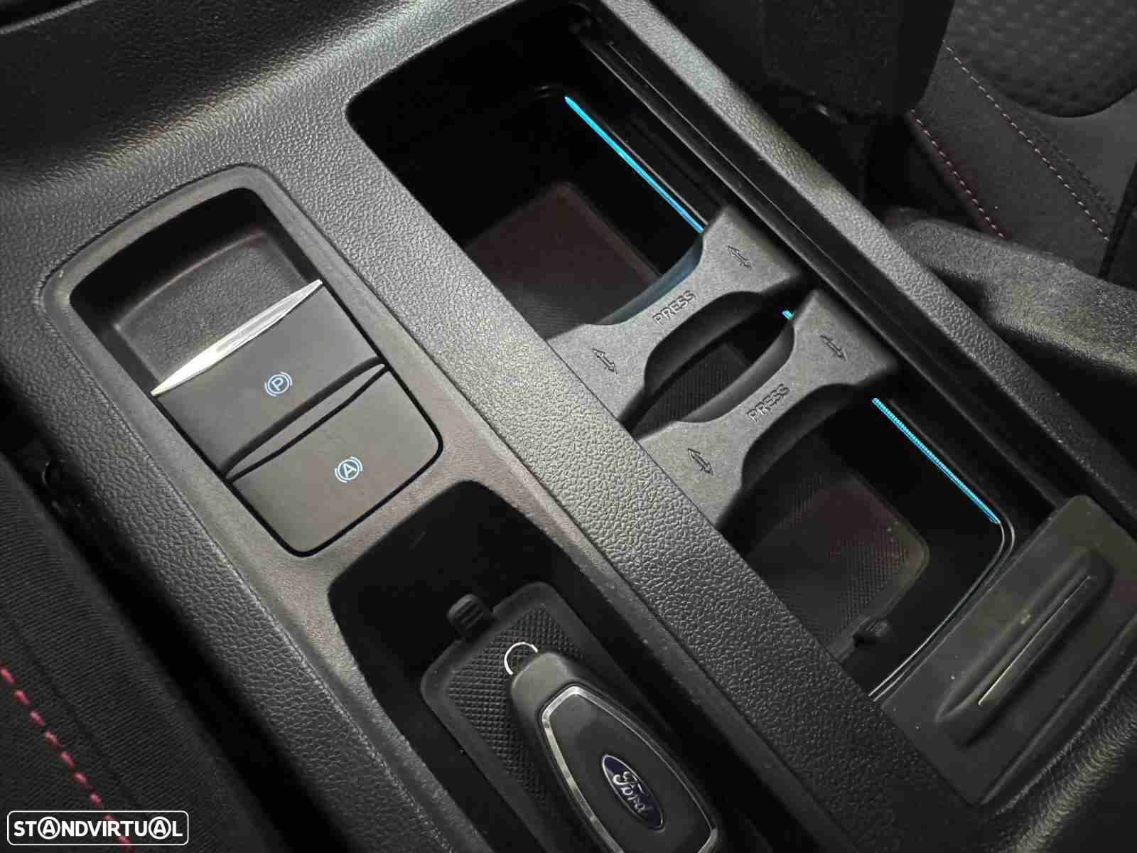 Ford Focus 1.0 EcoBoost ST-Line - 16