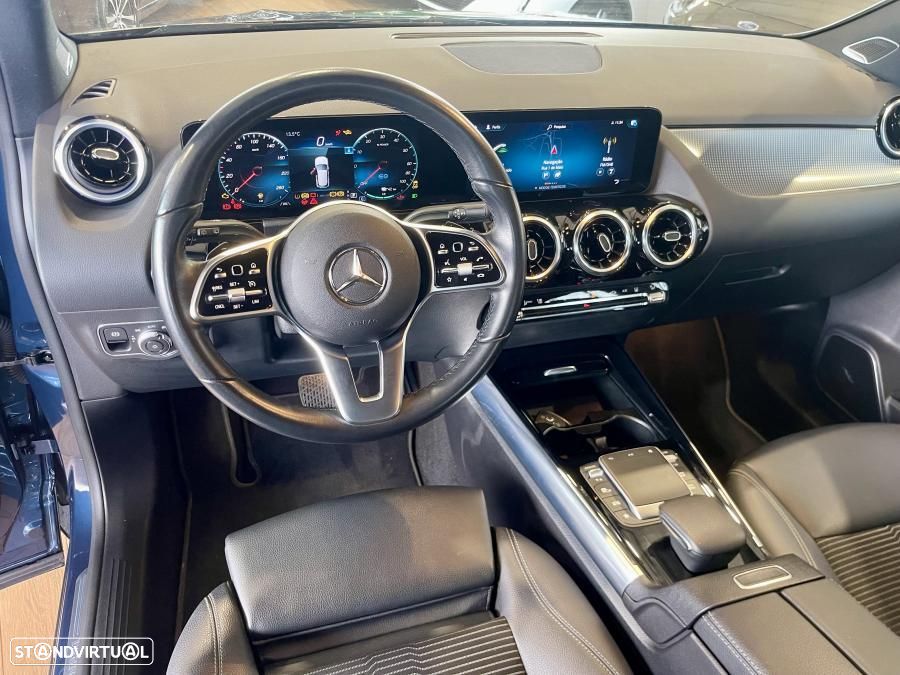 Mercedes-Benz GLA 250 e 8G-DCT Progressive - 11