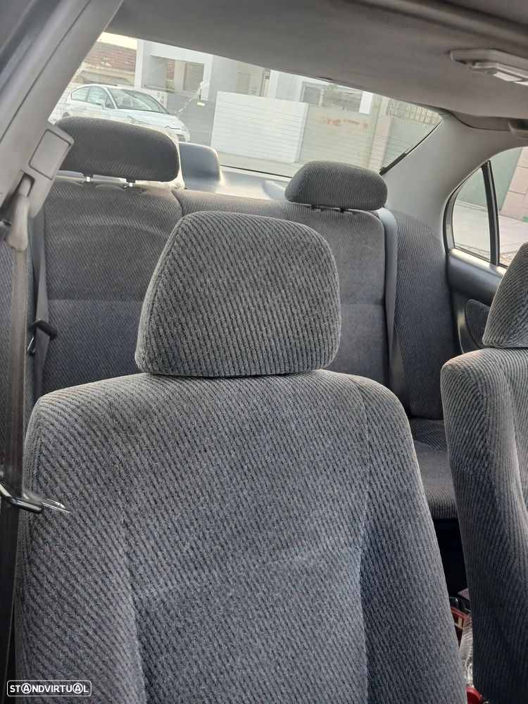 Honda Civic 1.4i S - 7