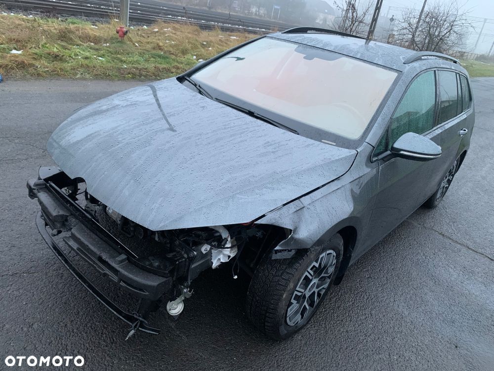 Volkswagen Golf 1.4 TSI BMT Highline - 5