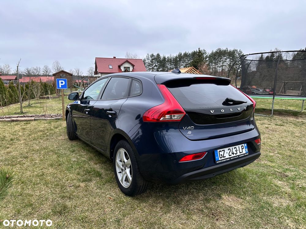 Volvo V40 D2 Powershift Kinetic - 6