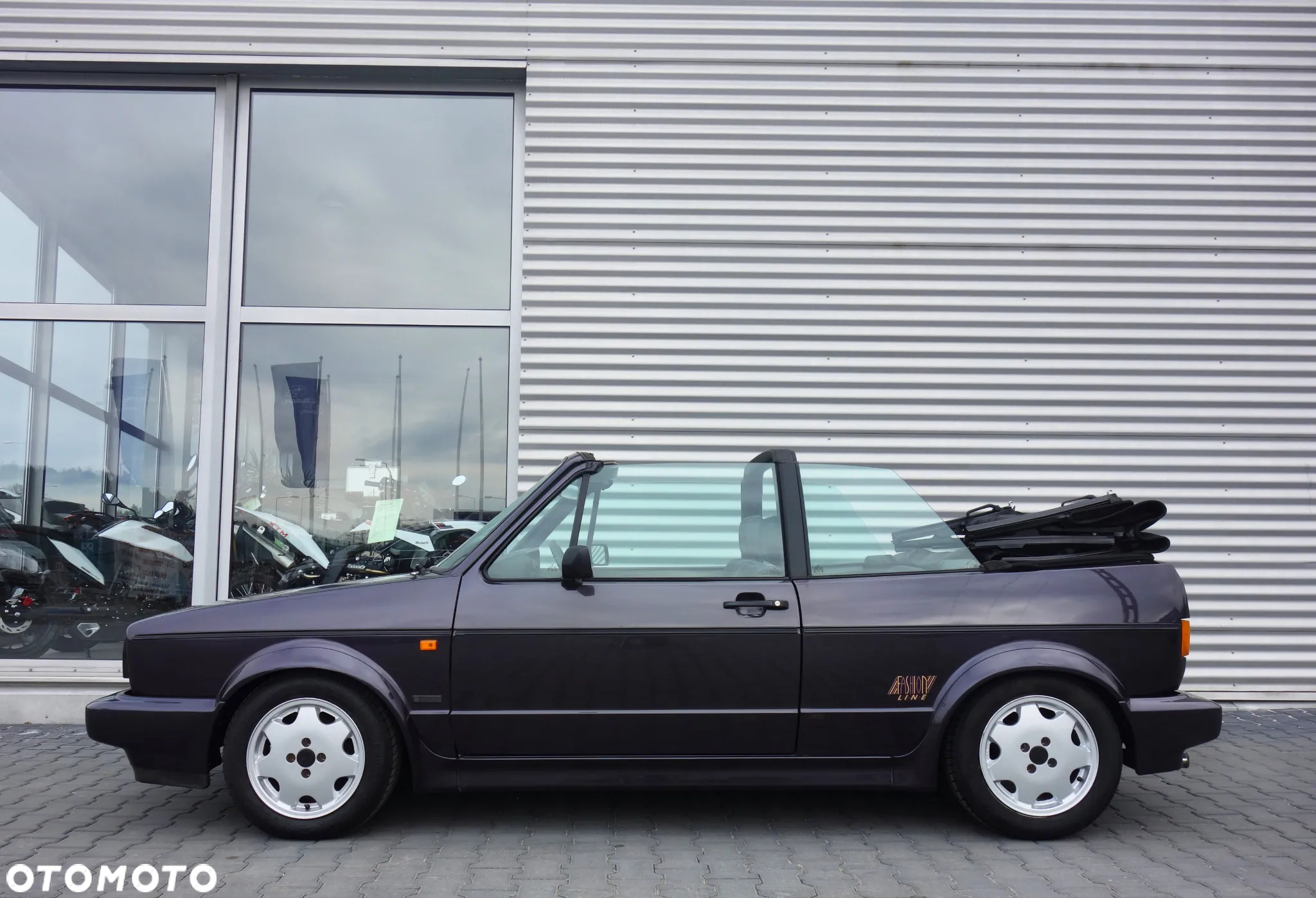 Volkswagen Golf Cabriolet 1.8 - 9