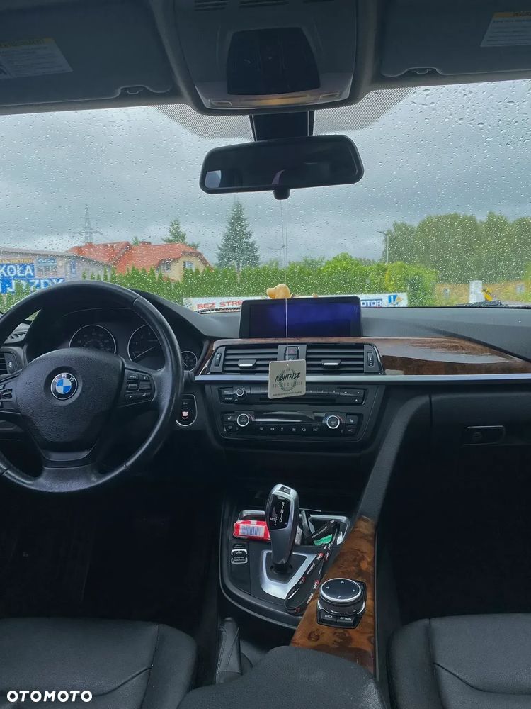 BMW Seria 3 - 10