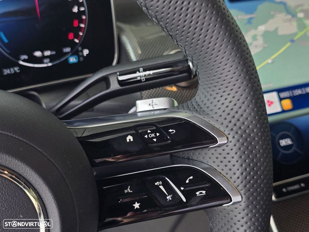 Mercedes-Benz GLC 300 de Coupe 4Matic - 25