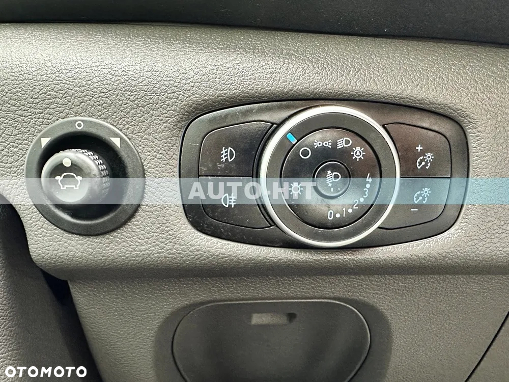 Ford Transit - 22