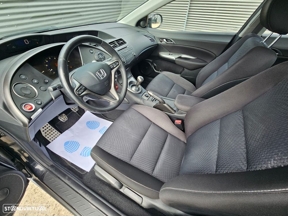 Honda Civic 1.4 i-VTEC Elegance - 18