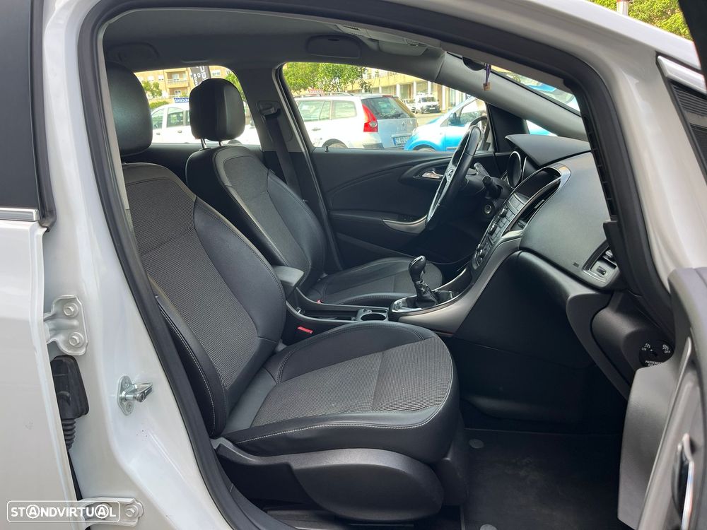 Opel Astra Sports Tourer 1.7 CDTi Cosmo - 8