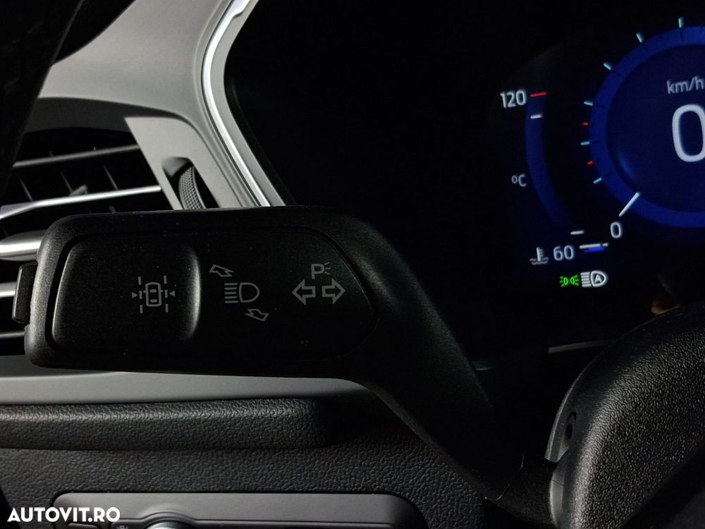 Ford Kuga - 18