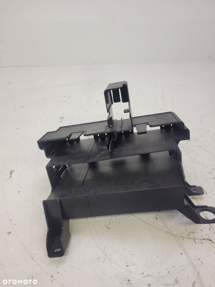 UCHWYT RAMKA TUNERU TV AUDI A6 C7 A7 4G0907392 - 4