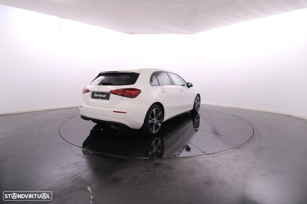 Mercedes-Benz A 180 d Progressive Aut. - 8