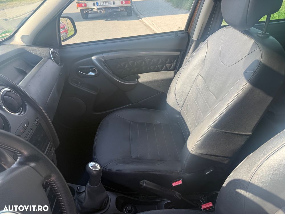 Dacia Duster 1.6 4x2 Prestige - 14
