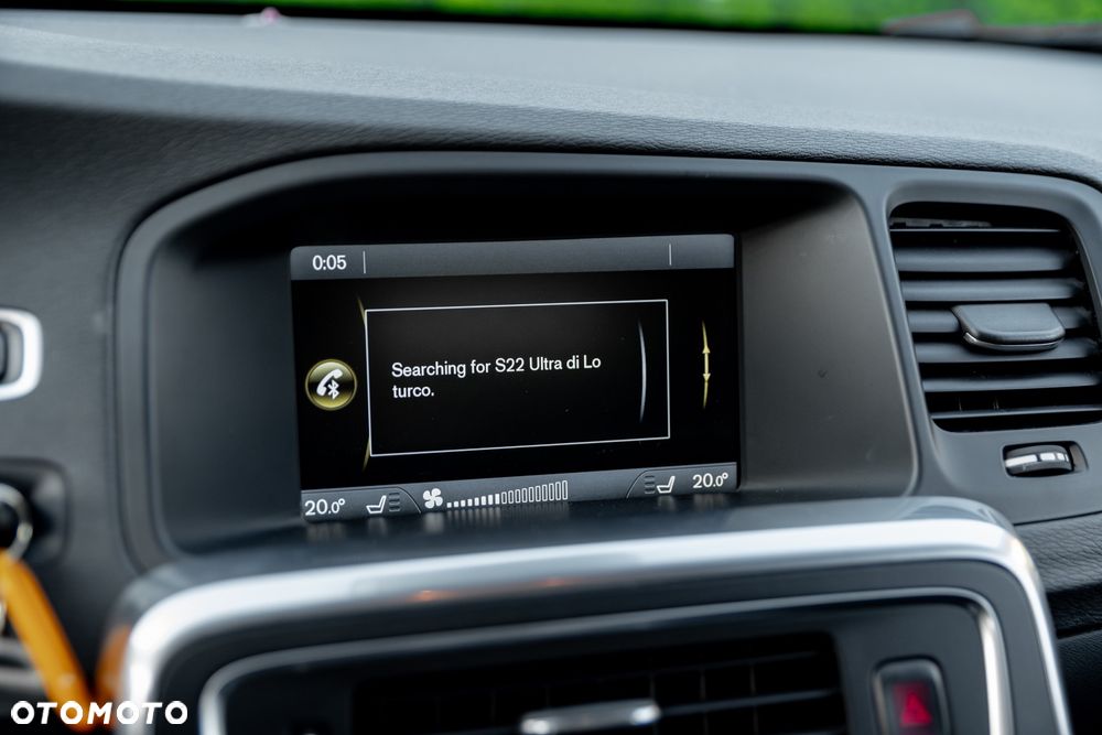 Volvo V60 D4 AWD Geartronic Momentum - 34