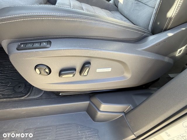 Volkswagen Multivan 2.0 TSI L2 Style DSG - 14