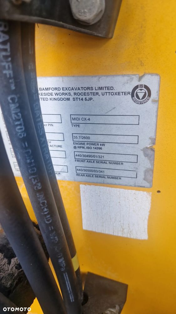 JCB Midi CX-4 - 12