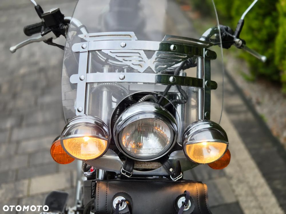 Honda VT - 12