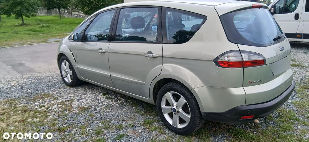 Ford S-Max 2.0 TDCi Titanium - 4