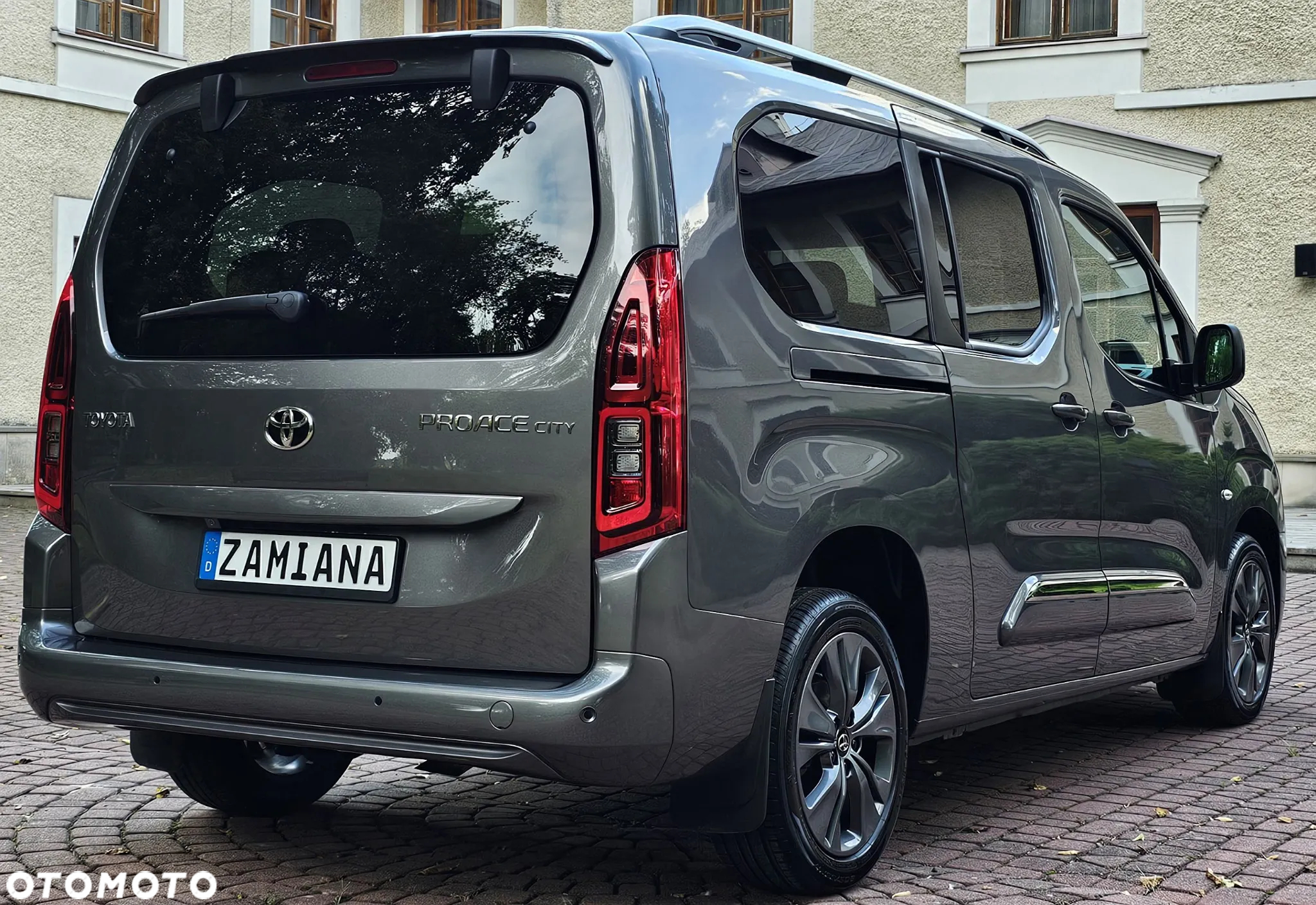 Toyota Proace City Verso 1.5 D-4D L2 Comfort - 17