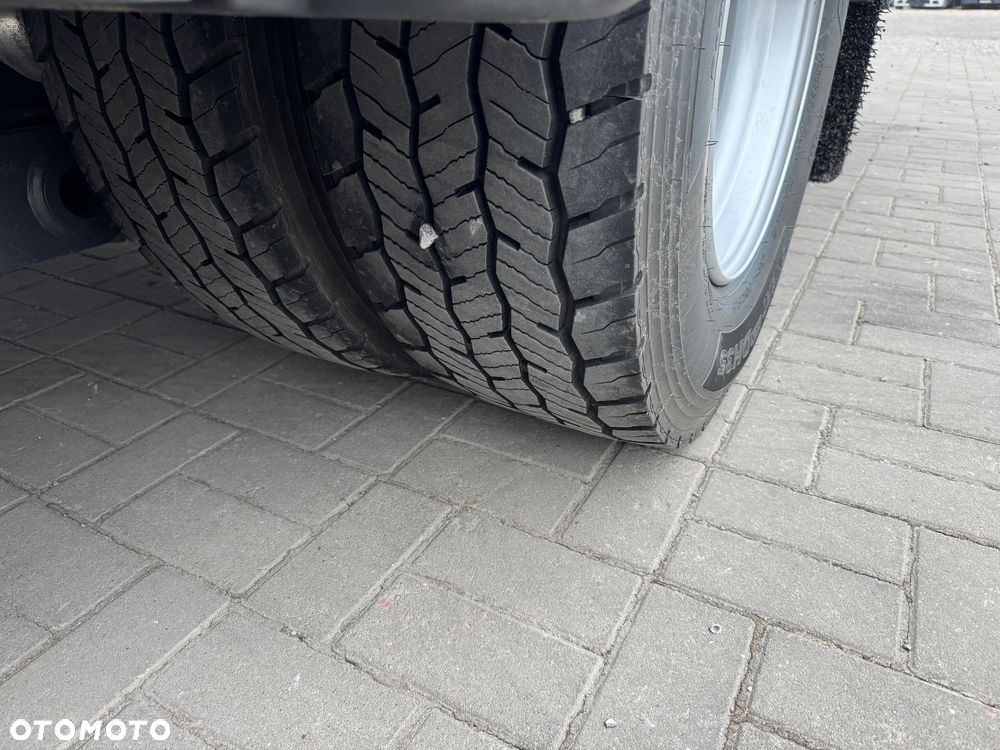 Mercedes-Benz ATEGO - 23