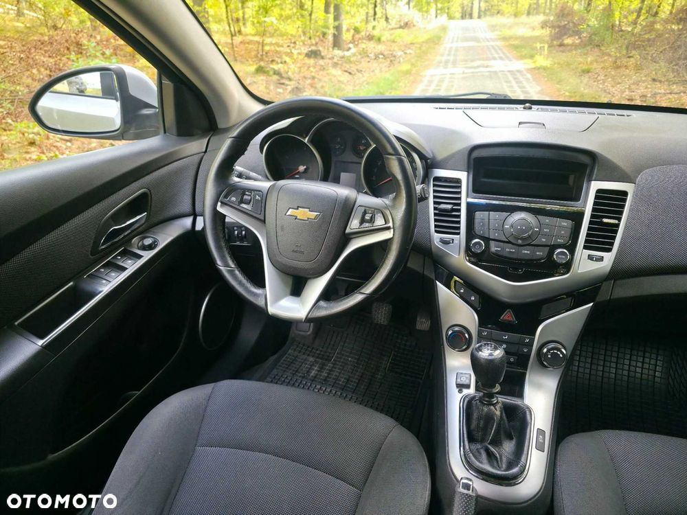 Chevrolet Cruze - 7