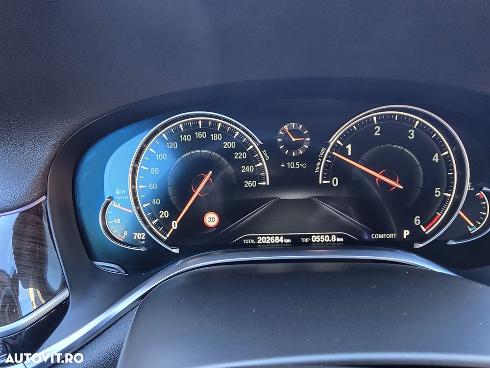 BMW Seria 7 740Ld xDrive - 14