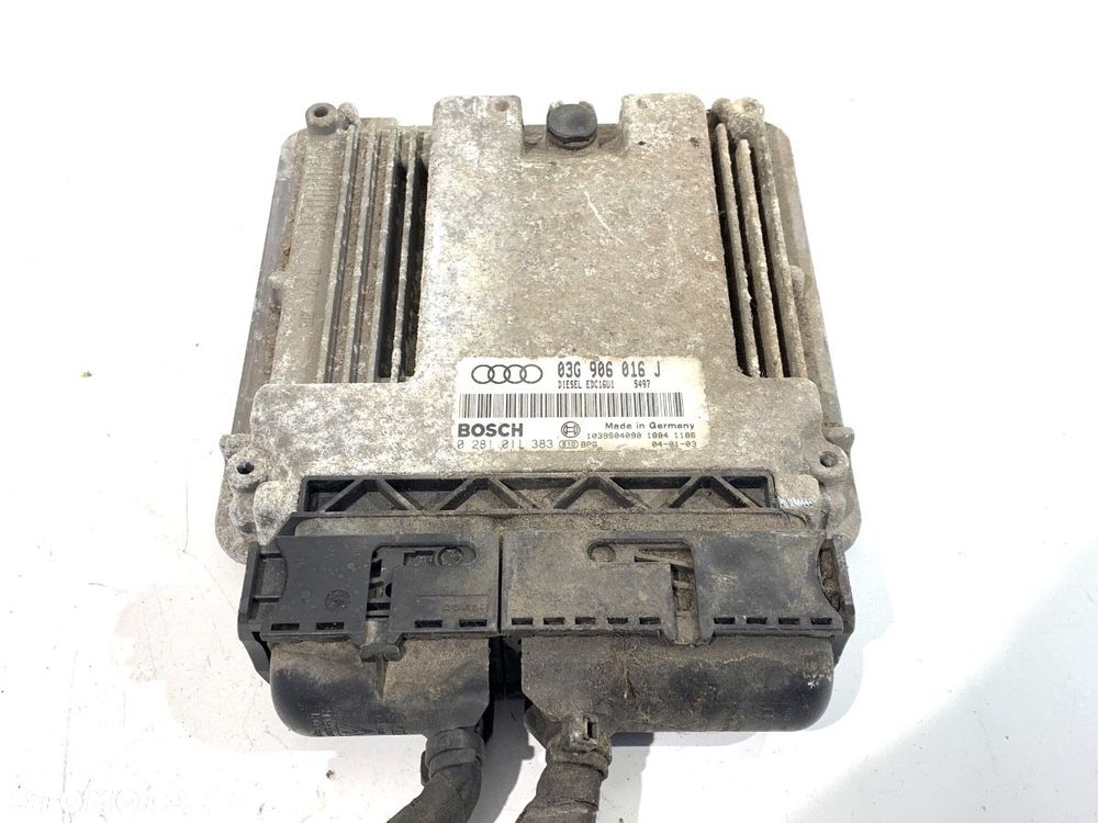 KOMPUTER SILNIKA  AUDI A3 (8P1) 2003 - 2013 1.9 TDI 77 kW [105 KM] olej napędowy 2003 - 2010 - 1