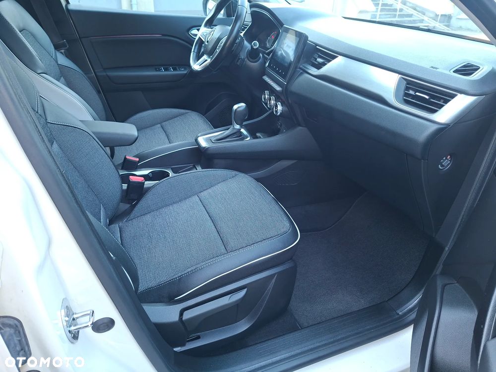 Renault Captur - 23
